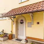 Ferienwohnung Apollonia Falow